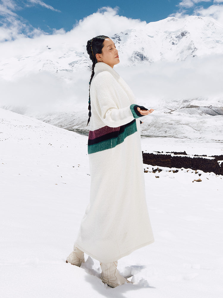 Cashmere knitting robe