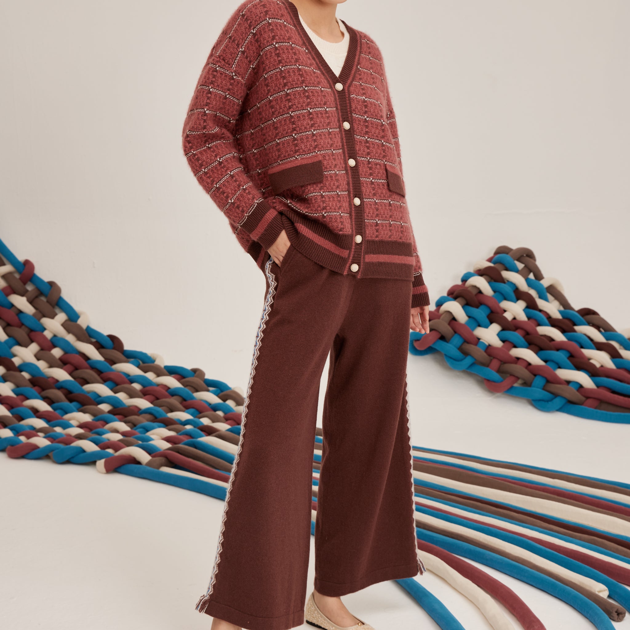 Women's cashmere knit straight trousers